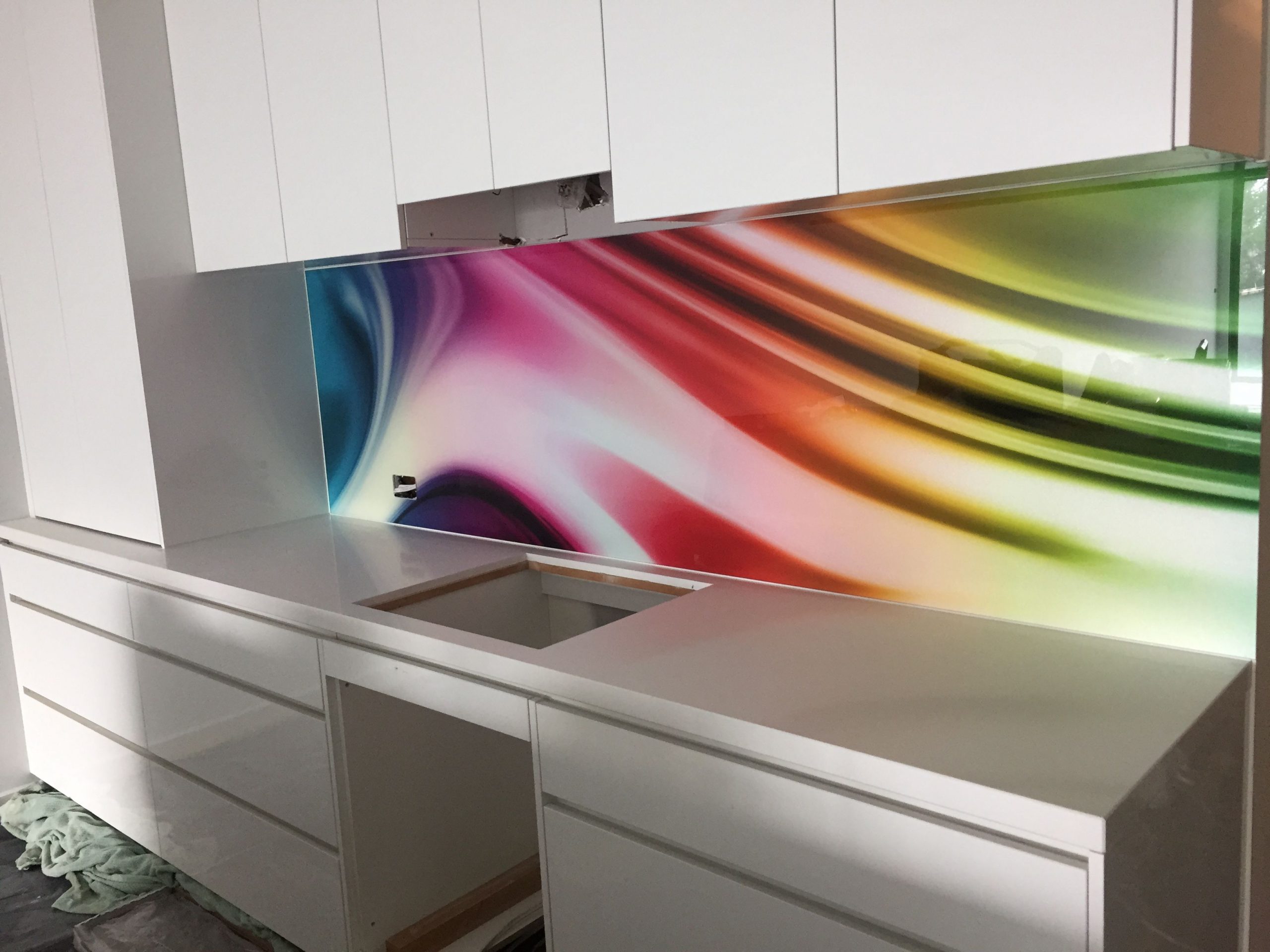 How to Choose a Glass Splashback For Your Home
