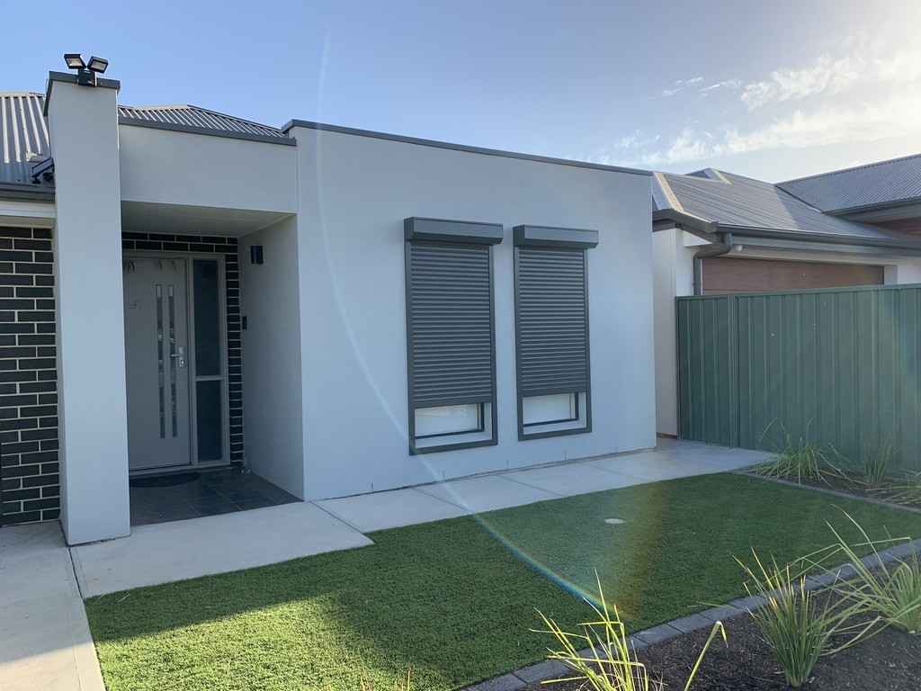 Roller Shutters Melbourne for Commercial Properties